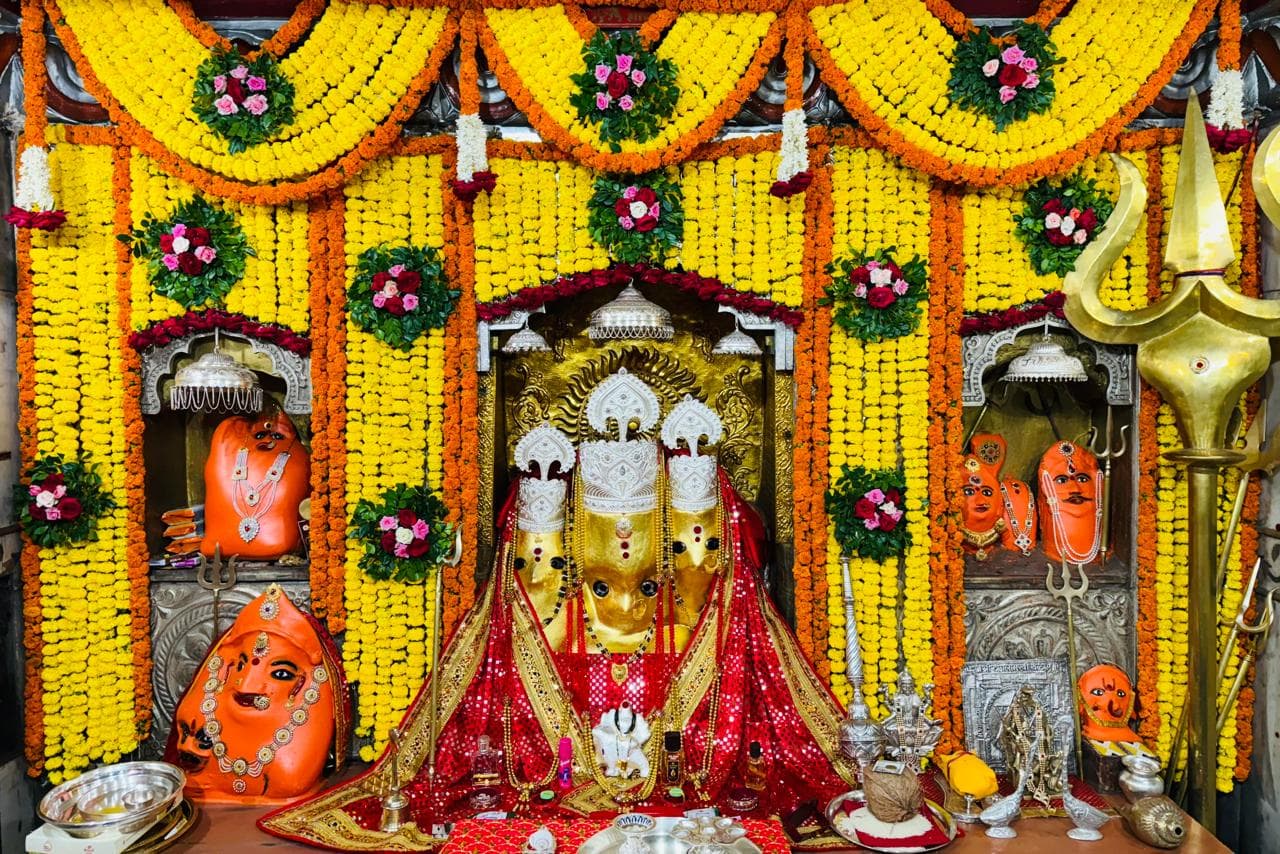 Maa Baglamukhi